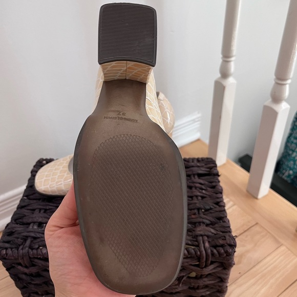 L’Intervalle square-toe heels - Picture 4 of 6